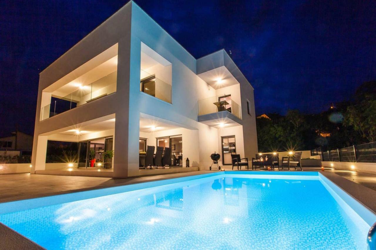 Villa Rina - Luxury Holiday Home Crikvenica Exterior foto