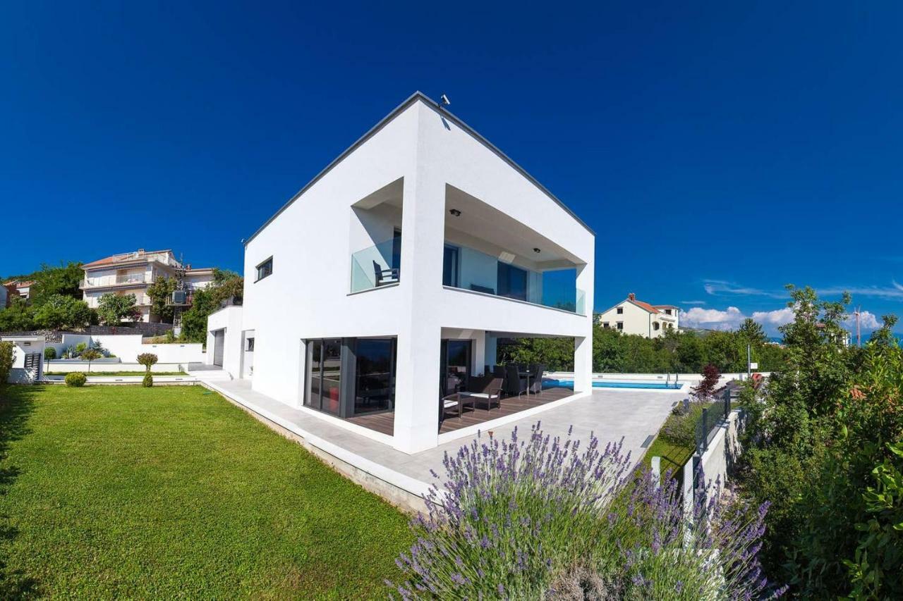 Villa Rina - Luxury Holiday Home Crikvenica Exterior foto