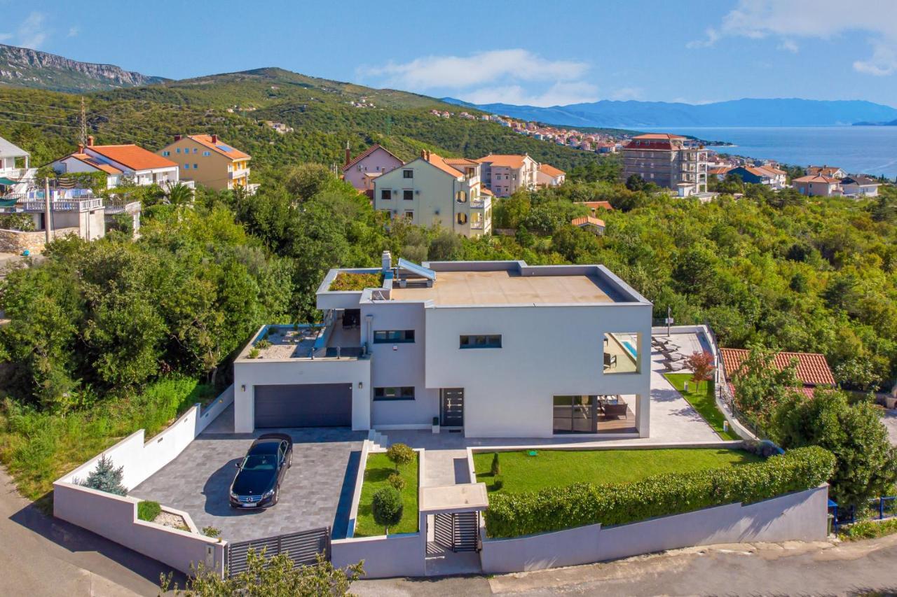Villa Rina - Luxury Holiday Home Crikvenica Exterior foto