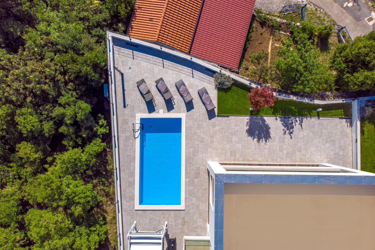 Villa Rina - Luxury Holiday Home Crikvenica Exterior foto