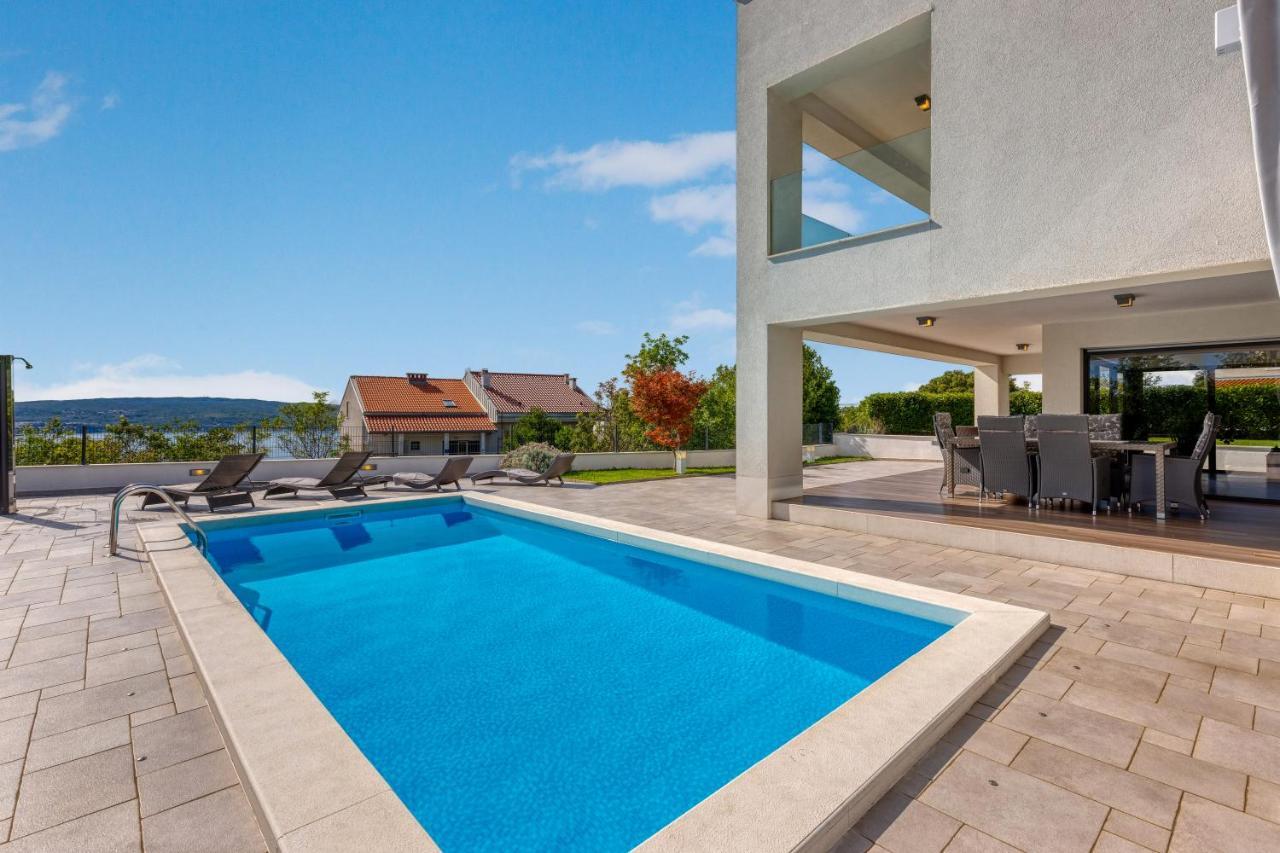 Villa Rina - Luxury Holiday Home Crikvenica Exterior foto